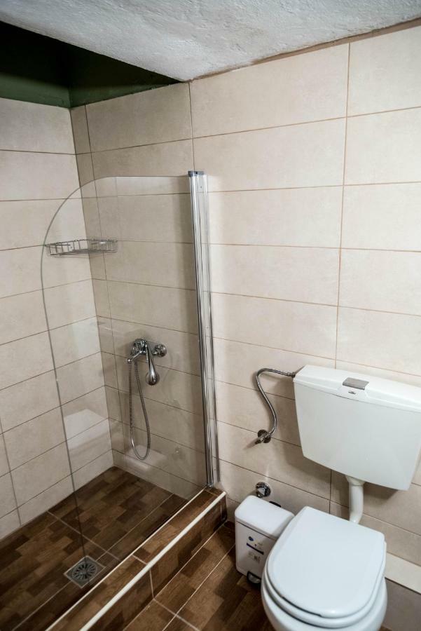 Central Apartment Downtown Салоніки Екстер'єр фото